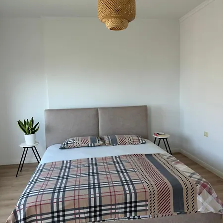 Sunrise Retreat Apartment