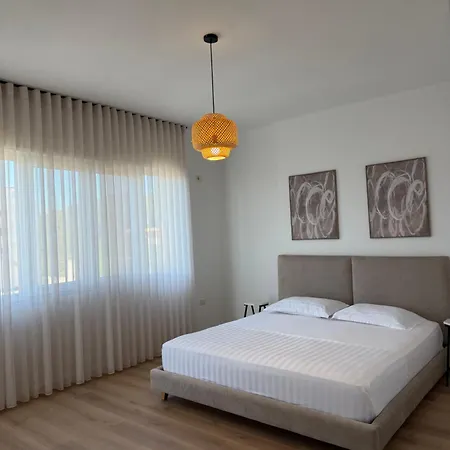 Sunrise Retreat Apartment